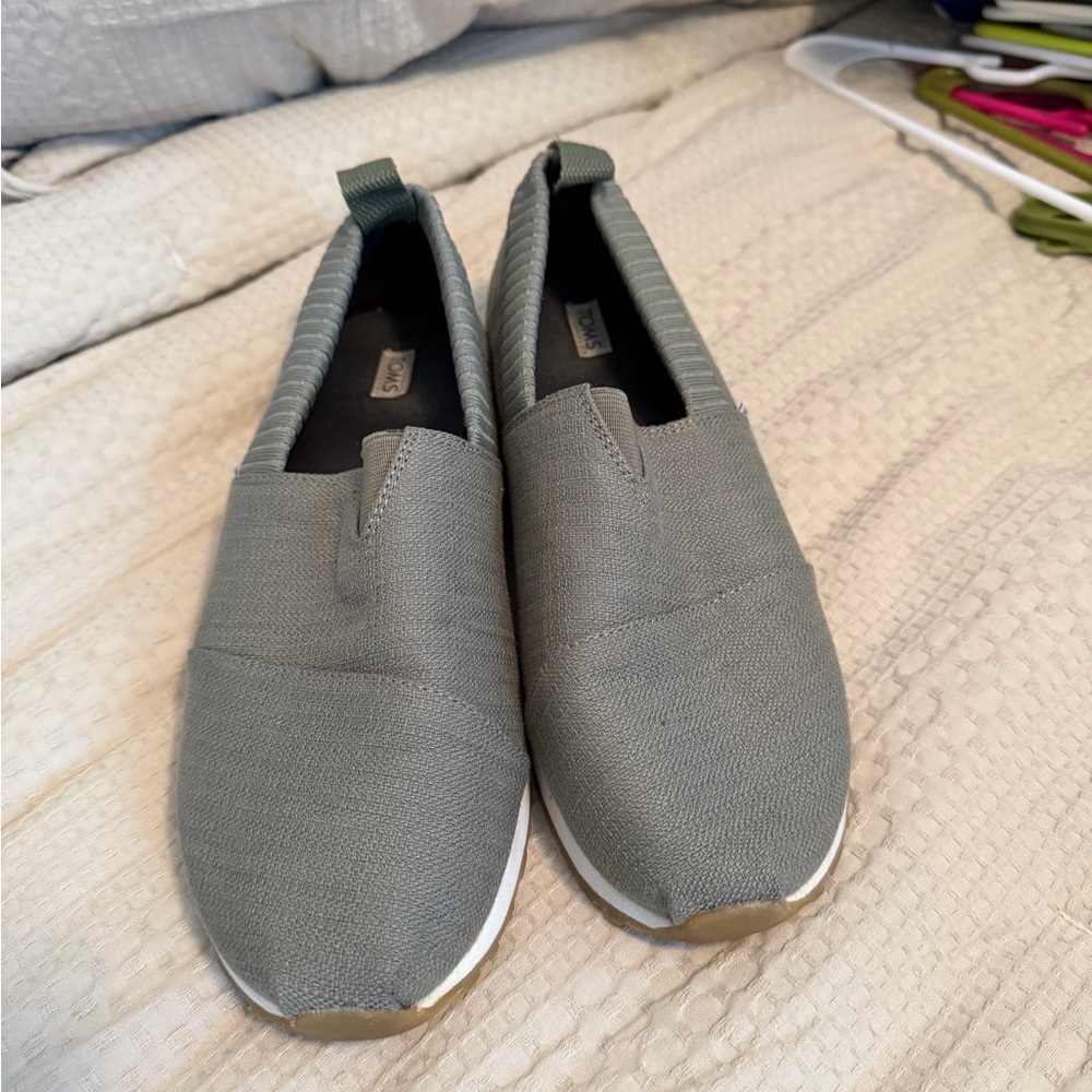 Toms Gray Women's Slip-On Loafers